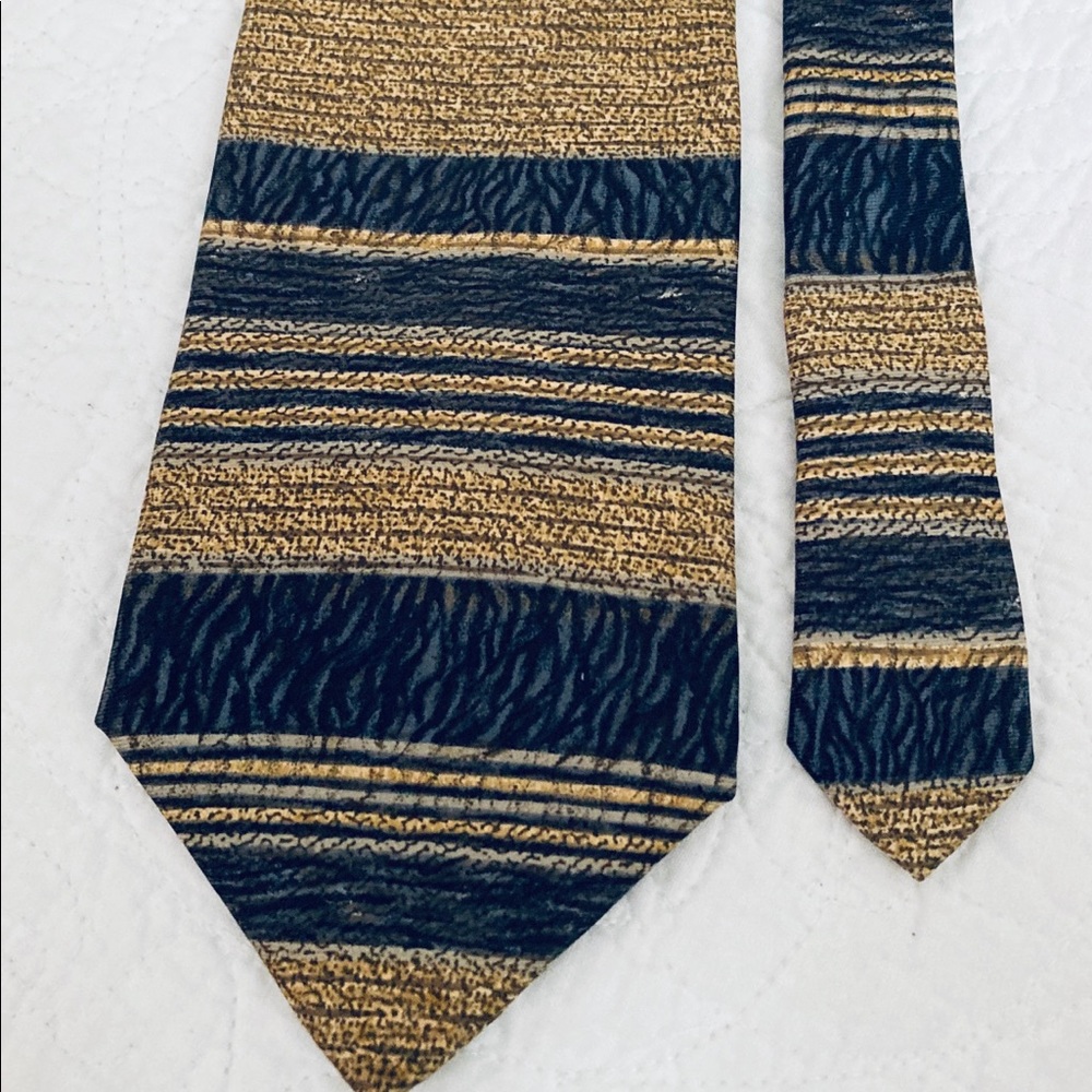 Vintage necktie
